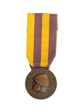 Medaglia M.V.S.N. 220 Legione CC. NN. Tevere Duce A.O.I
