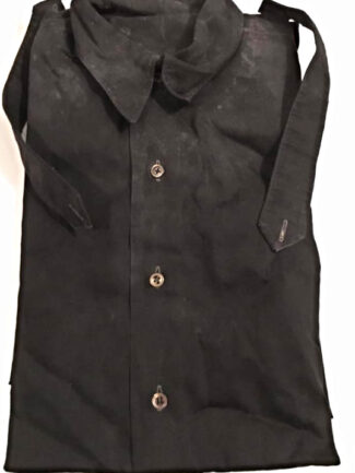CAMICIA NERA ANCORA PIEGATA