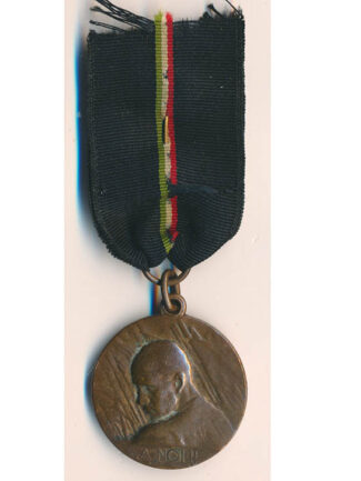 A NOI ! - MEDAGLIA VARIANTE MARCIA SU ROMA CON MUSSOLINI -